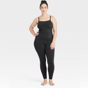 NEW!!! Women's All In Motion Everyday Soft Active Bodysuit-Black XS (NWT)